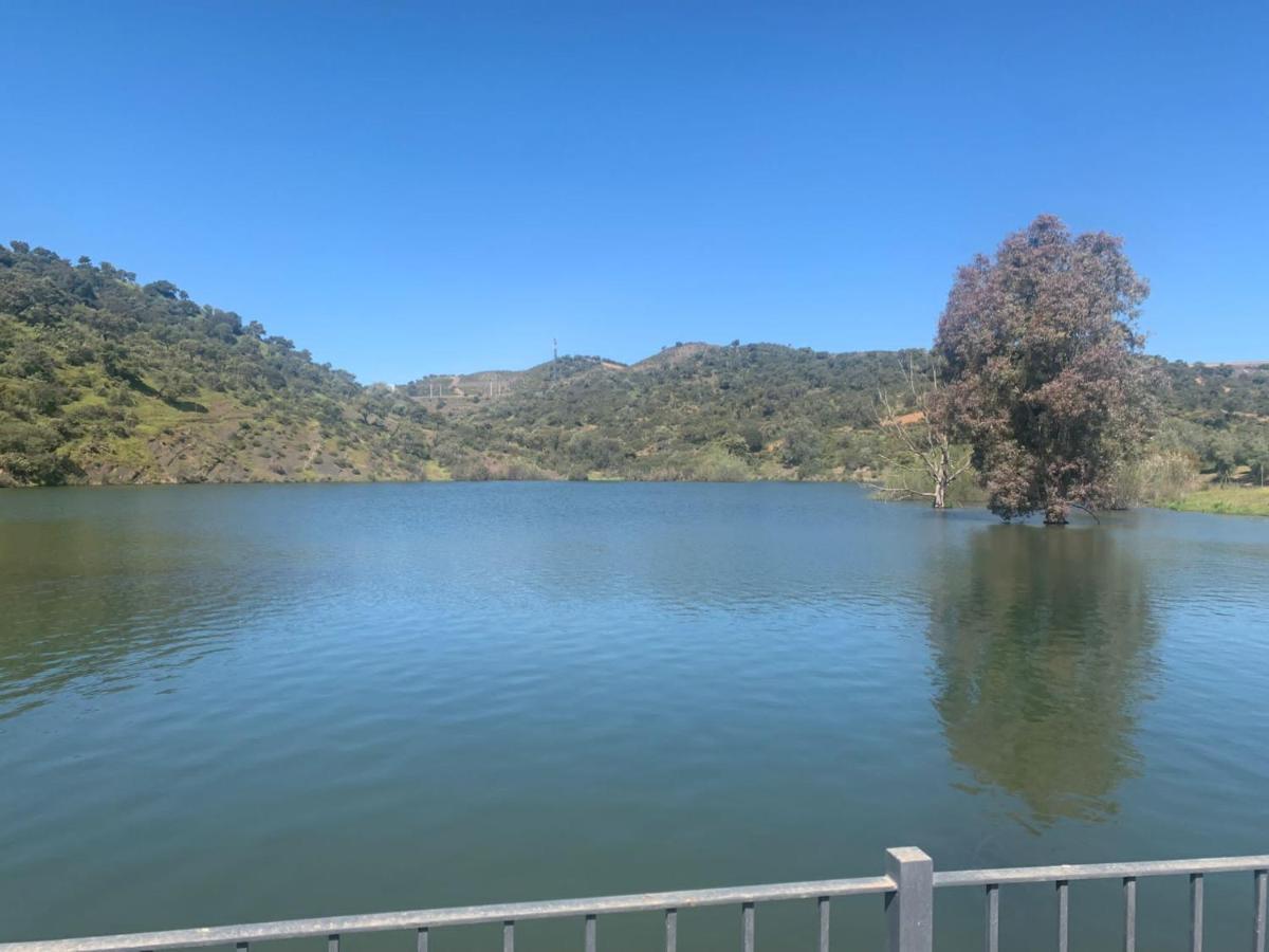HACIENDA LA HUERTEZUELA y CASA DEL LAGO Villafranca de Córdoba Exterior foto