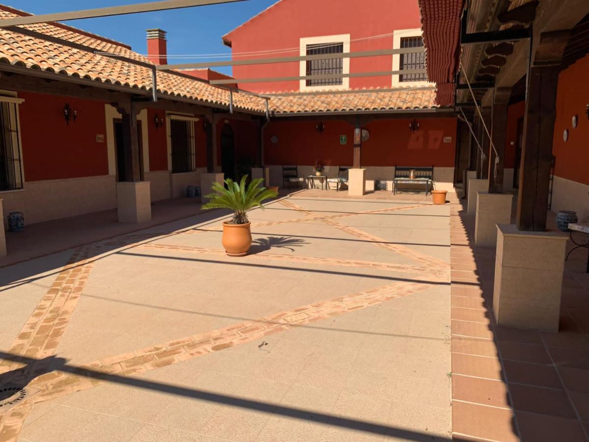 HACIENDA LA HUERTEZUELA y CASA DEL LAGO Villafranca de Córdoba Exterior foto